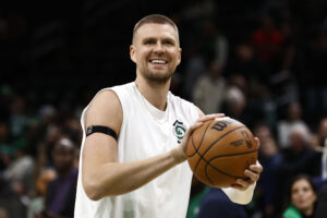 Read more about the article Celtics’ Kristaps Porzingis to reportedly make season debut on Monday vs. Clippers