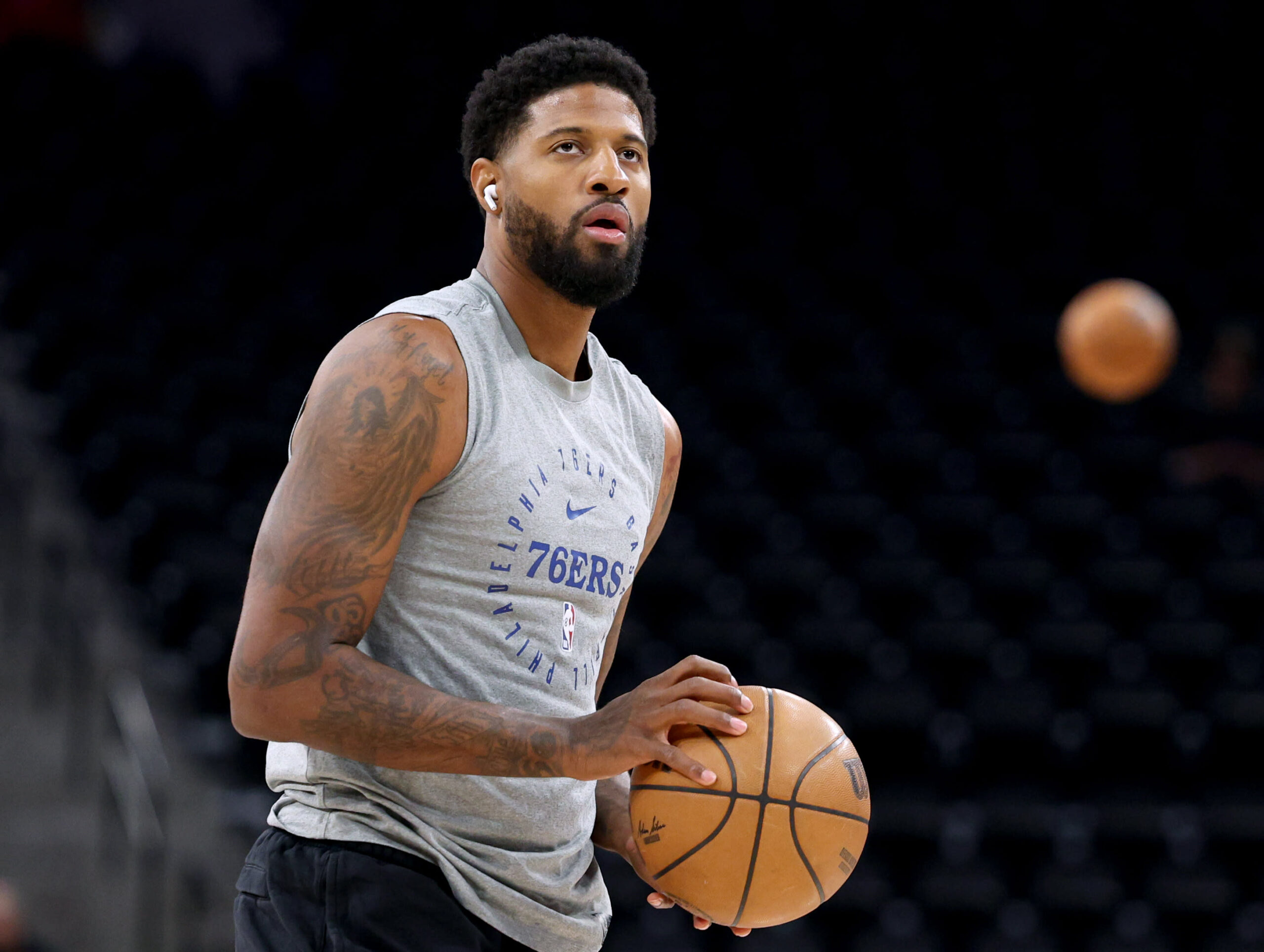 You are currently viewing Paul George greeted with boos in first road game vs. Clippers