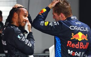 Read more about the article Lewis Hamilton gives Max Verstappen message after fourth F1 title win