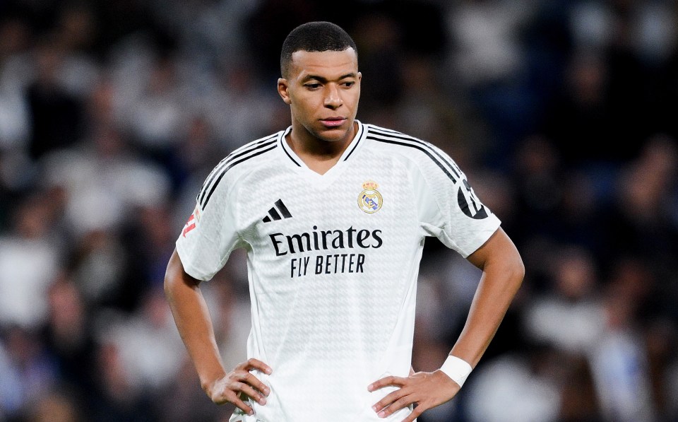 You are currently viewing Barcelona stat speaks volumes as Karim Benzema offers frank advice to Kylian Mbappe