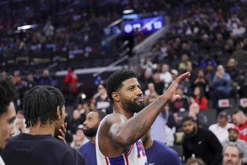 You are currently viewing Paul George gets rude awakening in his return to L.A. as Clippers defeat the 76ers