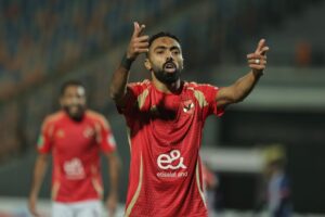 Read more about the article Al Ahly begin title defence with victory, Sundowns held