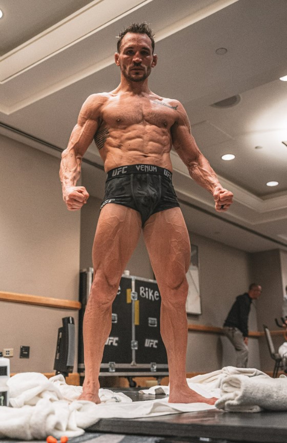 You are currently viewing Michael Chandler told to take up bodybuilding with fans stunned by UFC’s star’s outrageous physique