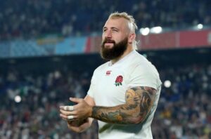 Read more about the article England star Joe Marler retires from international rugby days after haka controversy