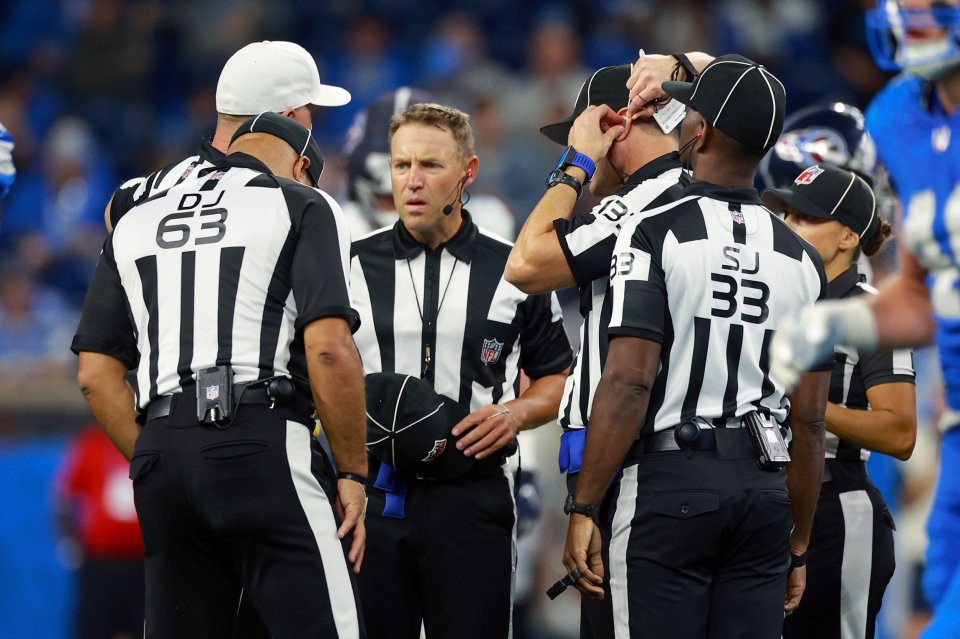 You are currently viewing NFL 2024 overtime rules: Time allowed, coin toss and how the format works for regular season and play-off games