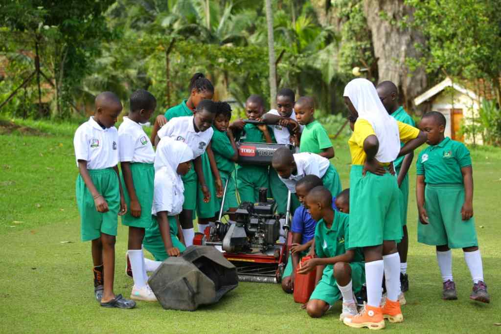 You are currently viewing AFRIYEA Golf Academy Integrates Greenkeeping into Ugandan Local Schools’ Golf Programs