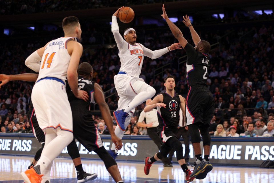 You are currently viewing ‘That’s what we doing?!’ – Carmelo Anthony ripped up Knicks locker room after shock trade led LeBron’s Cavs to historic title vs Warriors