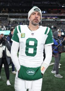 Read more about the article ‘Get the popcorn’ – Drama takes over the New York Jets as owner worth $8.7 billion wanted to bench Aaron Rodgers