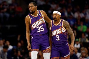 Read more about the article Kevin Durant, Bradley Beal expected to return to Suns lineup vs. Lakers on Tuesday