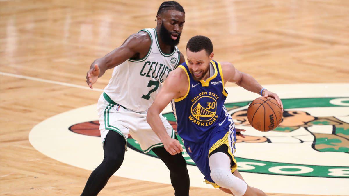 You are currently viewing Brown remains out for Warriors-Celtics game with hip injury