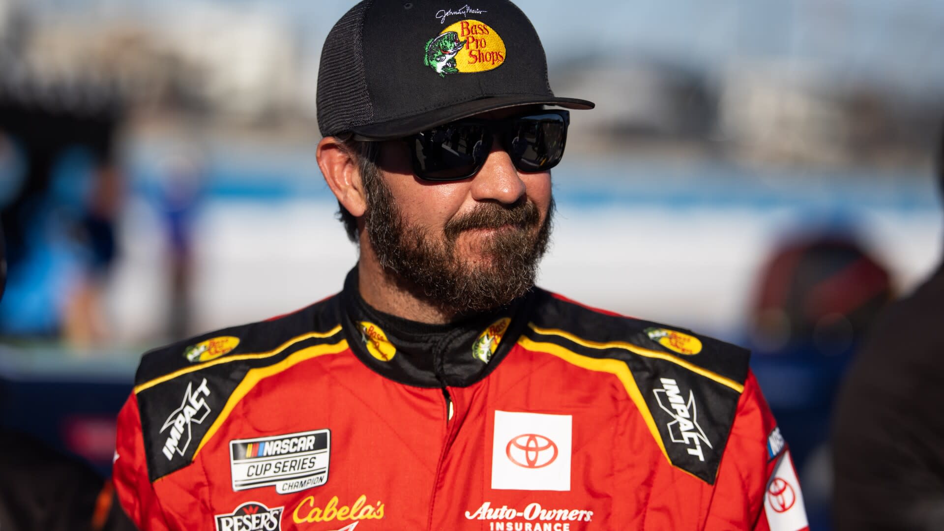 You are currently viewing NASCAR Phoenix Cup championship starting lineup 2024: Martin Truex Jr. on pole; Joey Logano second