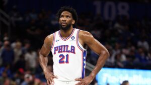 Read more about the article Embiid goes from doubtful to available for Sixers-Heat matchup