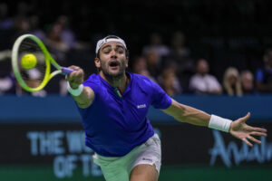 Read more about the article Berrettini beats Kokkinakis to put Italy ahead of Australia and on the verge of the Davis Cup final