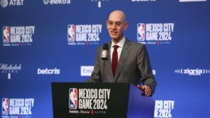 Read more about the article NBA looking at different formats — again — for 2025 NBA All-Star Game