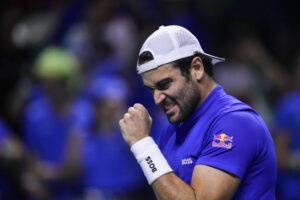 Read more about the article Matteo Berrettini gives Italy a 1-0 lead over the Netherlands in the Davis Cup final