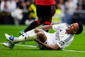 Read more about the article Eder Militao screams heard on TV coverage as Real Madrid stars left with head in hands