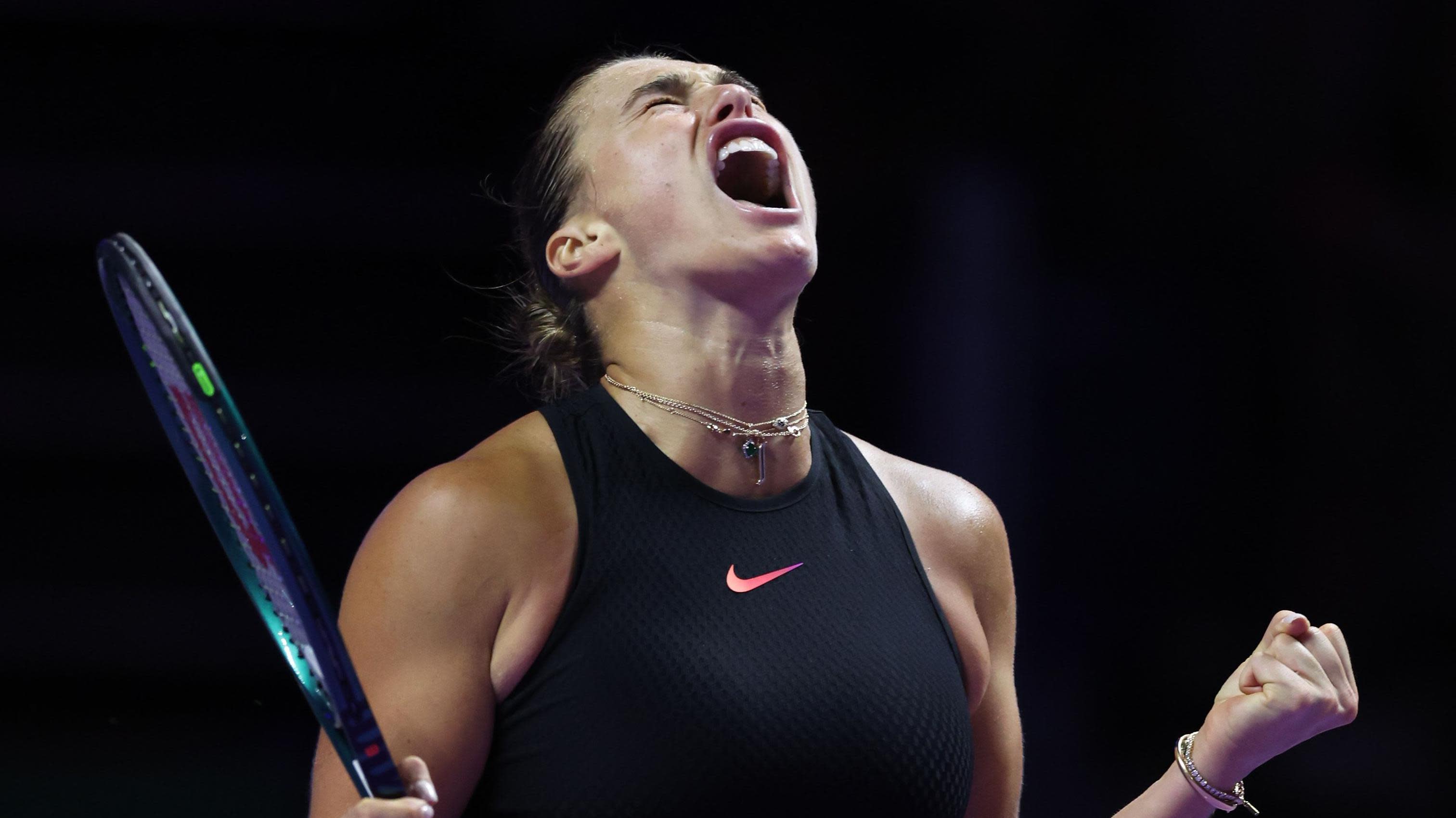 Read more about the article Sabalenka into WTA Finals last four but Rybakina out