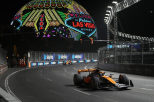 Read more about the article Las Vegas Grand Prix in better shape after ironing out inaugural year kinks that nearly ruined race