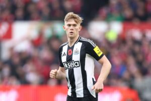 Read more about the article Newcastle star Lewis Hall admits he was ‘in a dark place’ as he opens up on initial struggles