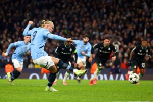 Read more about the article Erling Haaland breaks Manchester United legend’s 20-year record as Man City extend winless run