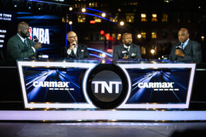 Read more about the article NBA reportedly reaches settlement with Warner Bros. Discovery, which will license ‘Inside the NBA’ to ESPN