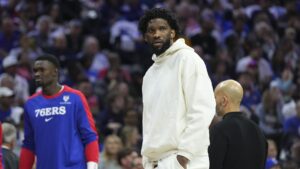 Read more about the article Joel Embiid says he will return ‘pretty soon,’ calls narrative he doesn’t want to play ‘b*******’