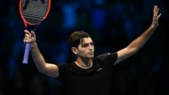 Read more about the article Fritz beats irate Medvedev in ATP Finals opener