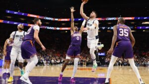 Read more about the article Mavericks vs Suns Prediction: Odds, Expert Picks, Projected Starting Lineups, Betting Trends and Stats