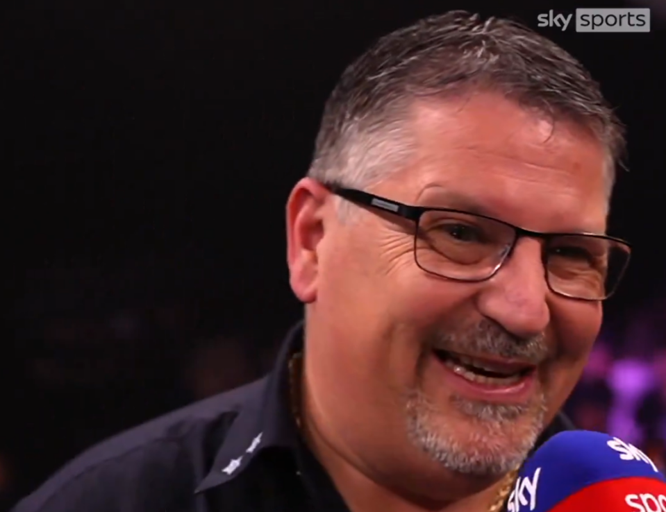 Read more about the article Gary Anderson jokes he has extreme plan to stop ‘class’ Luke Littler at Grand Slam of Darts