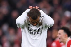 Read more about the article Real Madrid create unwanted history with Champions League defeat to Liverpool as Reds equal club record