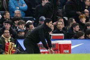 Read more about the article Supercomputer sees Arsenal’s title chances plummet after Chelsea draw