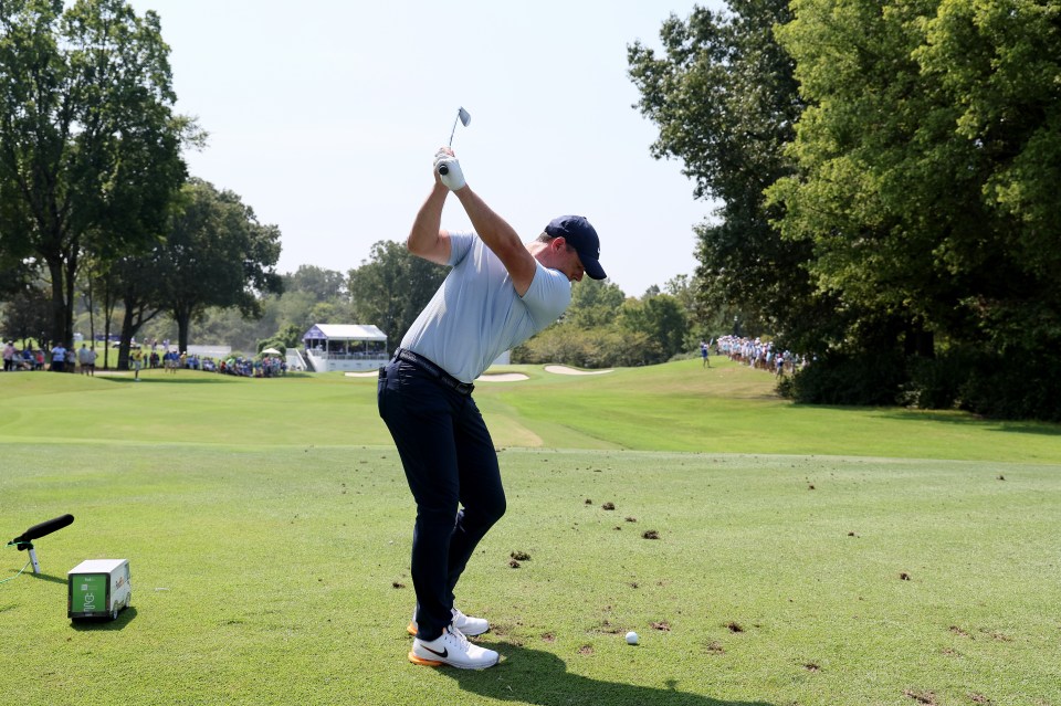 Read more about the article Rory McIlroy put himself in golf isolation for three weeks to make major change