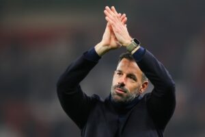 Read more about the article Ruud van Nistelrooy applies for vacant EFL job immediately after Man United exit