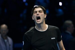 Read more about the article Taylor Fritz on course to end 25-year wait for USA double after Coco Gauff triumph