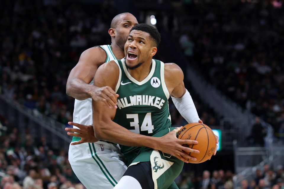 You are currently viewing Fans concerned for ‘child’ Giannis Antetokounmpo as Greek Freak gets called out by NBA champ