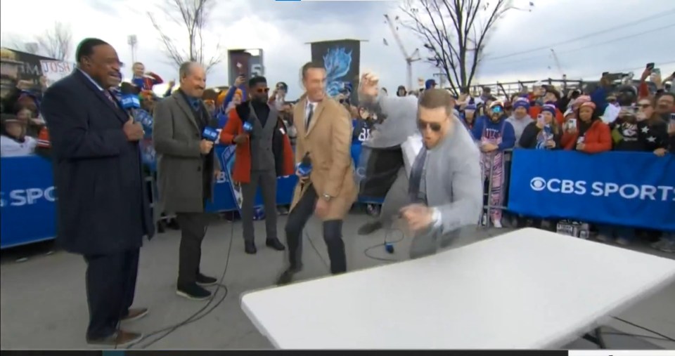 You are currently viewing J.J. Watt chugs beers with Bills fans and throws himself through table in wild CBS pregame show