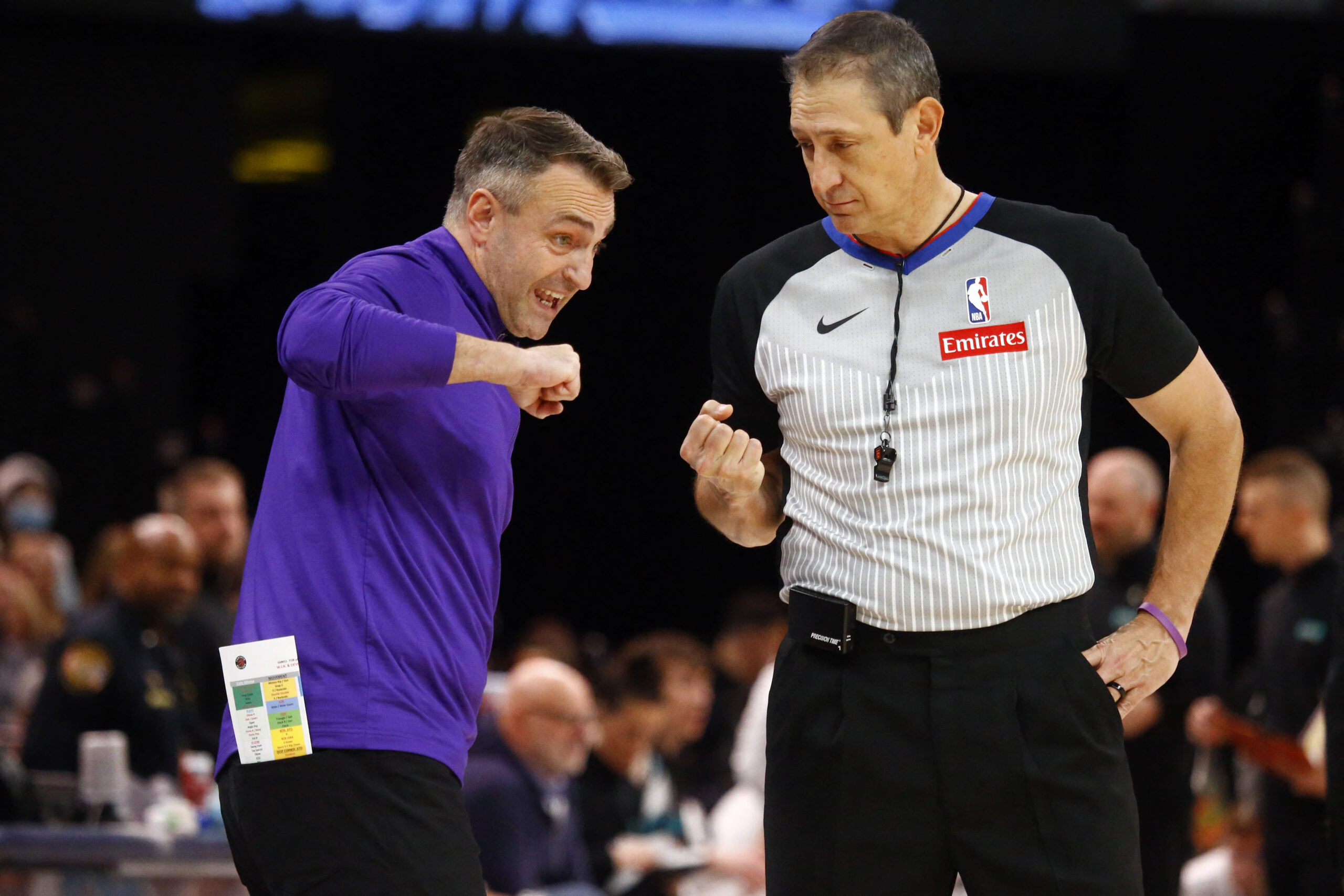 You are currently viewing Raptors coach Darko Rajaković ejected after going berserk on officials