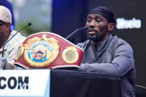 Read more about the article Terence Crawford could be handed world title without throwing a punch as WBO make stance clear on Sebastian Fundora vs Errol Spence