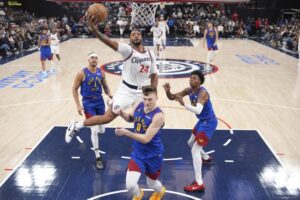 Read more about the article Norman Powell’s return (and James Harden’s 37 points) push Clippers past the Nuggets