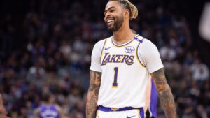 Read more about the article Fantasy Fallout: Lakers reportedly send D’Angelo Russell to Brooklyn