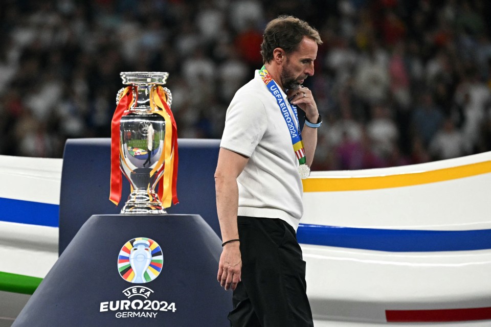 Read more about the article Emotional Gareth Southgate reveals one song he had on repeat before England exit