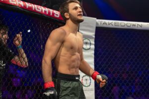 Read more about the article I’m an MMA star with three brothers at Manchester United – but next PFL fight will boost my own Old Trafford dream