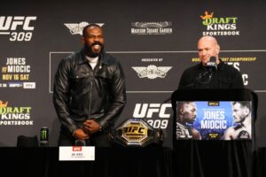 Read more about the article ‘I’ll say 100 per cent’ – Dana White confirms Jon Jones WILL fight Tom Aspinall in 2025 to unify UFC heavyweight division