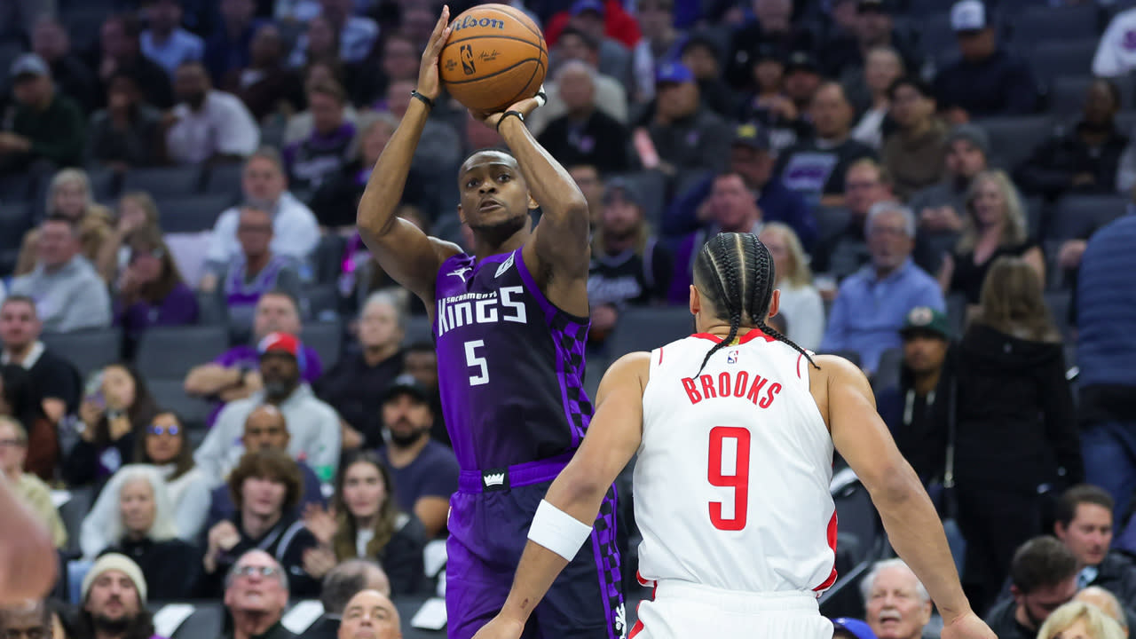 You are currently viewing What we learned as in-game scuffle sparks Kings’ win vs. Rockets