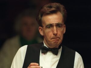 Read more about the article From postman to world champion and Ronnie O’Sullivan tutor – Snooker legend Terry Griffiths dies, aged 77