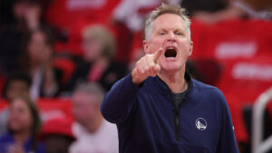 Read more about the article Kerr apologizes for viral rant rebuking refs after Warriors’ loss