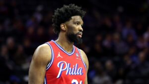 Read more about the article Drummond reveals Embiid is back practicing with Sixers and says, ‘He looks ready to me’