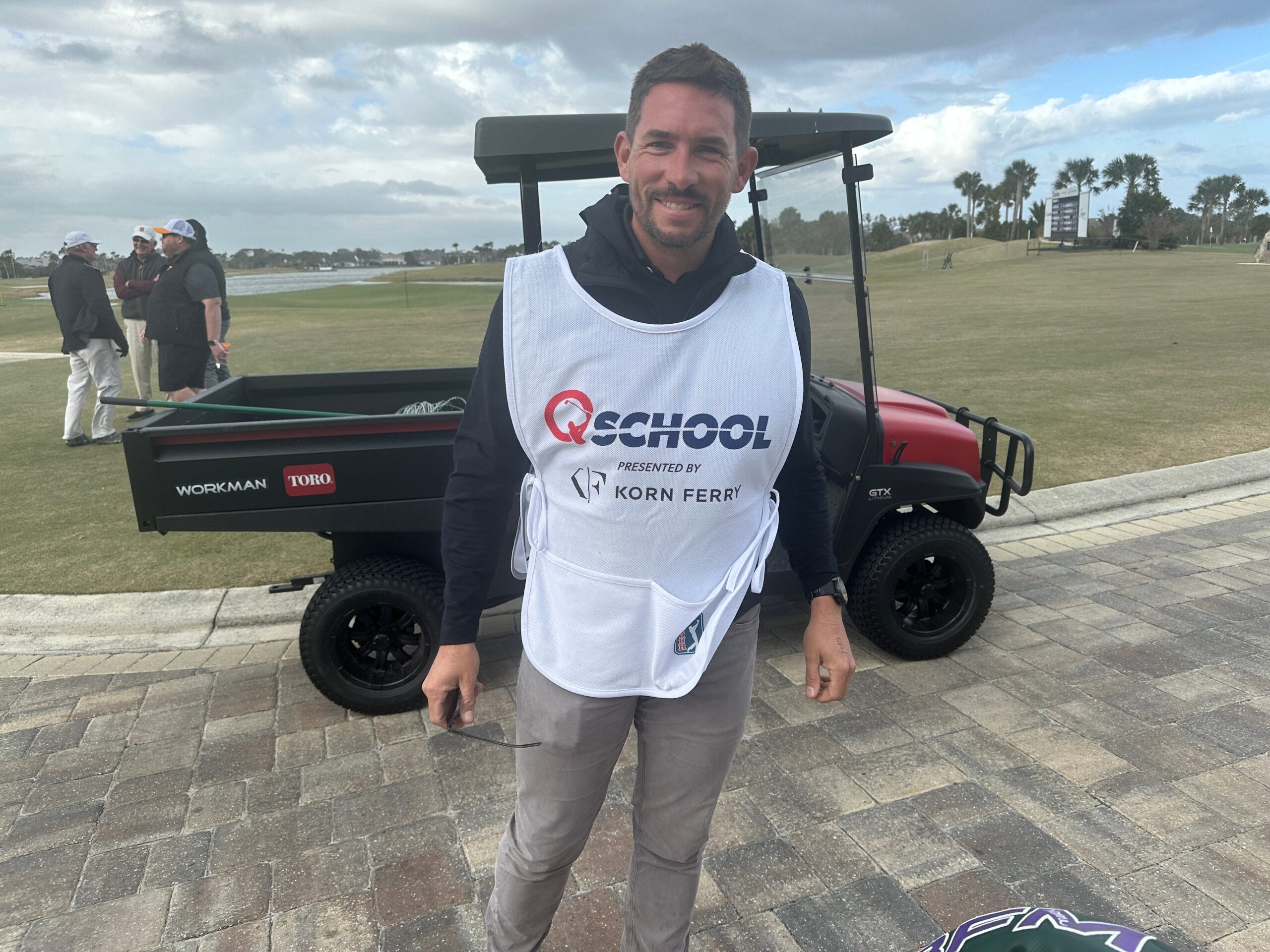 You are currently viewing PGA Tour vet Scott Stallings is caddying at Q-School