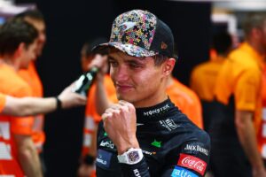 Read more about the article Lando Norris holds his nerve to guide McLaren to F1 glory in Abu Dhabi after 26-year wait