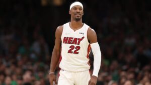 Read more about the article Report: Warriors trade target Butler wants Heat move before deadline